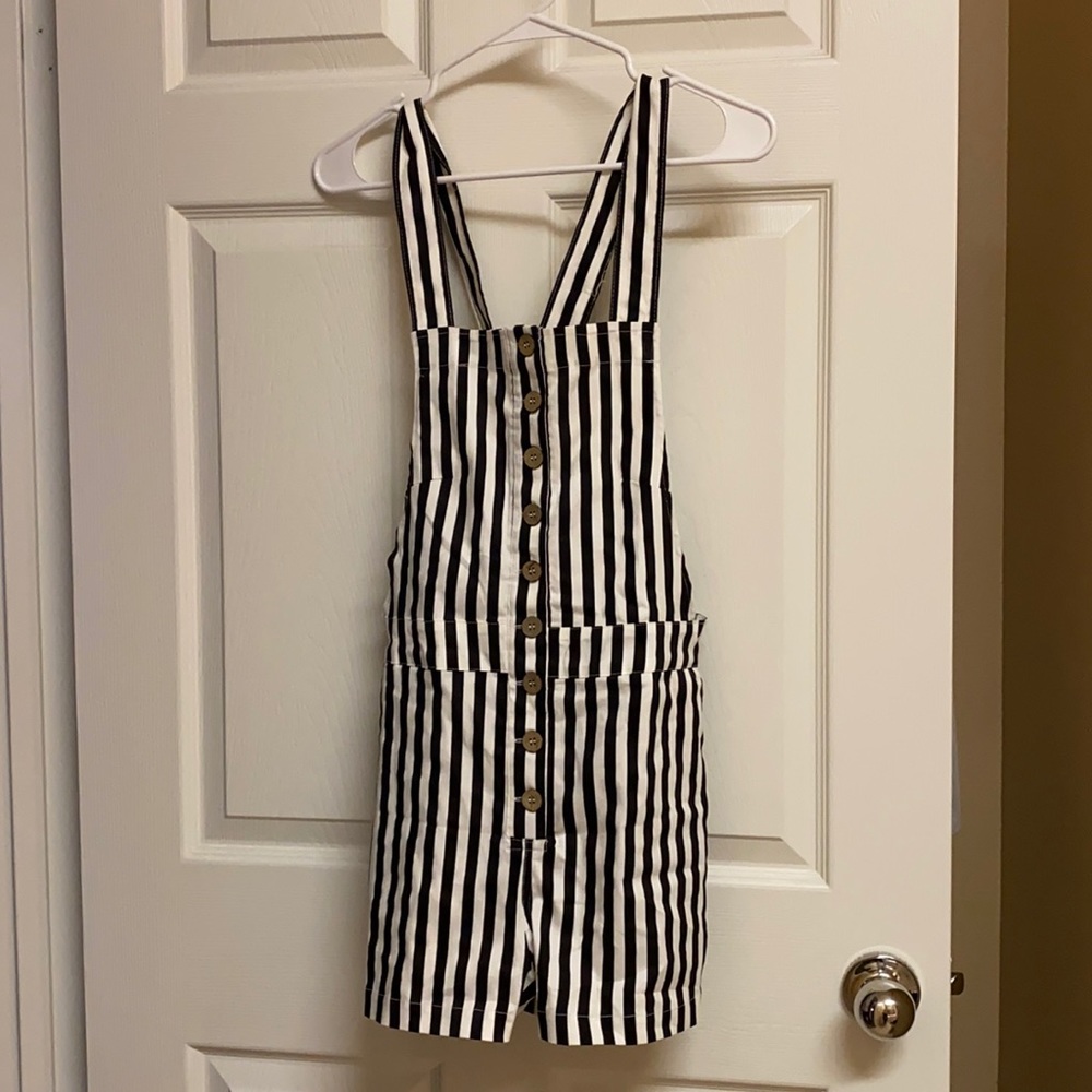 Striped overall shorts